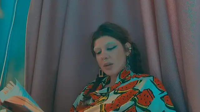 VivienDarkbloom webcam