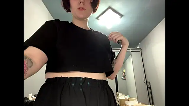 LiyaStile webcam