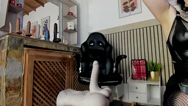 madame_ibby webcam