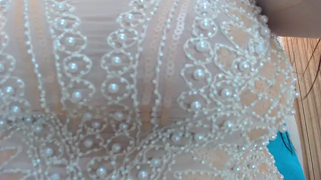 Watch CharlotteSchmidtt live on EroticFlix - High definition streams