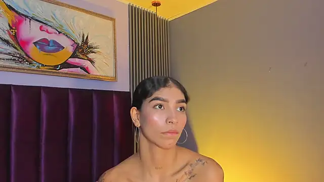 LauraAristizabal webcam