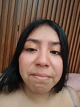 Watch Amber_Herrera live on EroticFlix - High definition streams