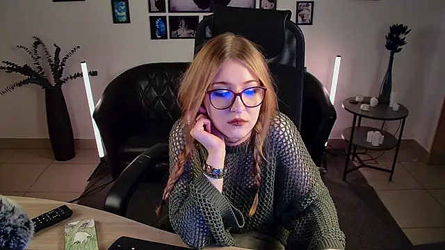 Watch lanafitch live on EroticFlix - High definition streams