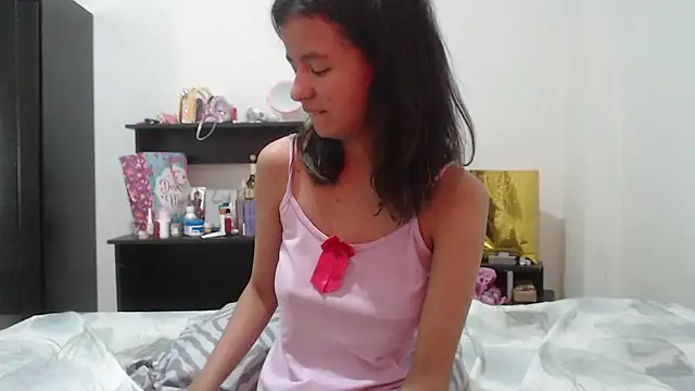 Watch nathaly_jones_ live on EroticFlix - High definition streams
