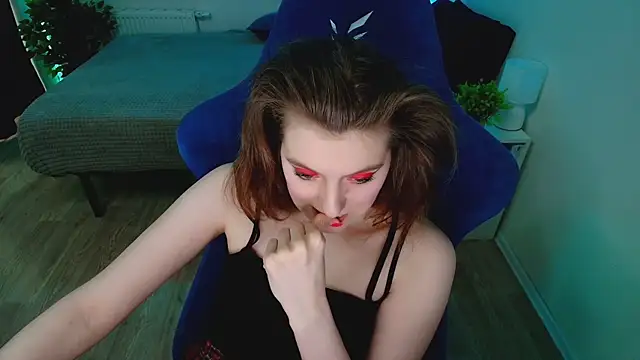 Watch CranberryHot live on EroticFlix - High definition streams