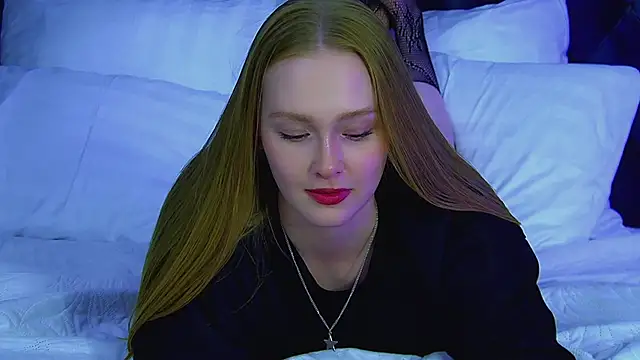 Watch AgataFoxley live on EroticFlix - High definition streams
