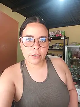 Watch Blanquita_vip live on EroticFlix - High definition streams