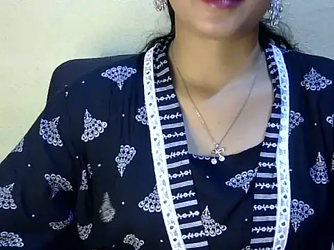 Watch Shab_M live on EroticFlix - High definition streams
