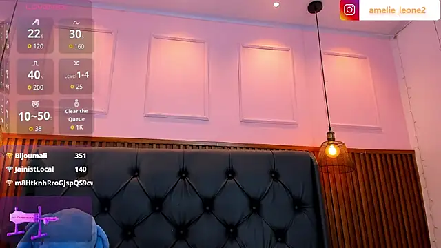 amelieleone (F young) - ice in my pussy 🧊💦💦