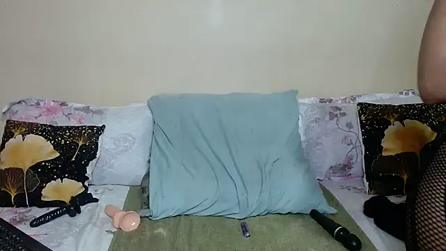 DiamondLuv29 webcam