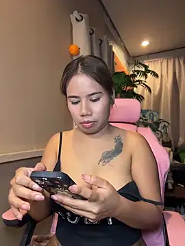 Watch Kath_C live on EroticFlix - High definition streams