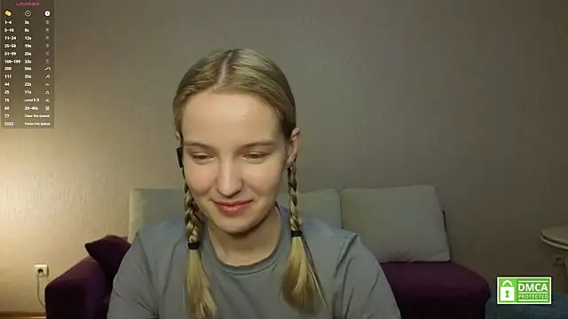 Watch HongTomczak live on EroticFlix - High definition streams