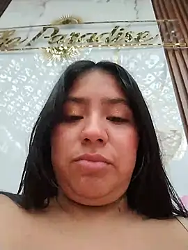 Watch Amber_Herrera live on EroticFlix - High definition streams