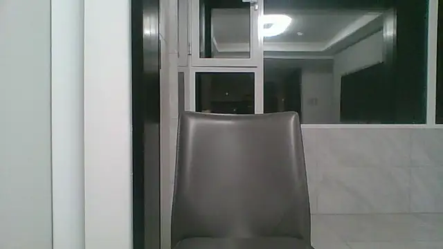 nole_china7 (Ask my age) - talk / fun / cum