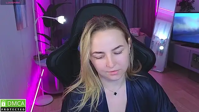 Mira_Mermayd webcam