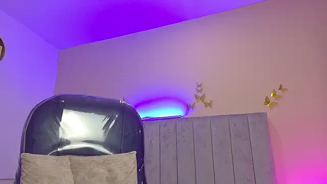 Nascary_Fox webcam