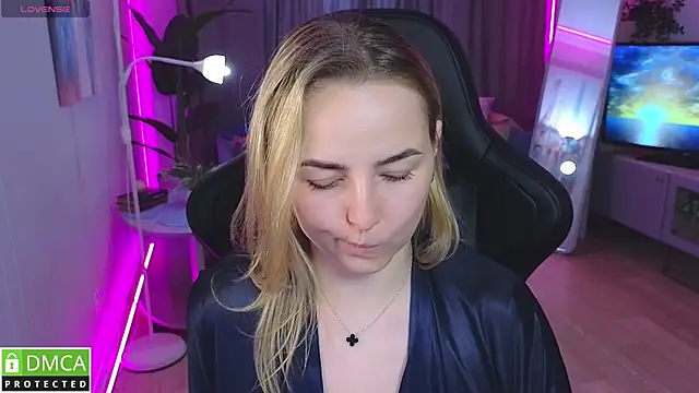 Mira_Mermayd webcam