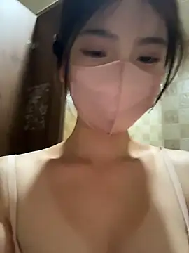 gougou13 live sex cam