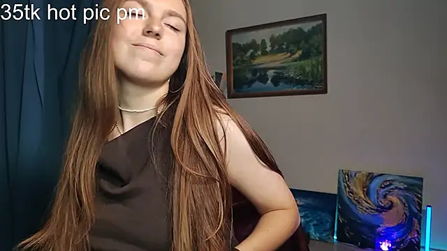 DainaCampagnini webcam