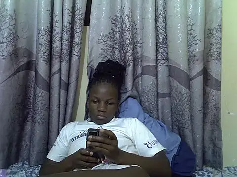 Sweet_elisa001 live cam on StripChat