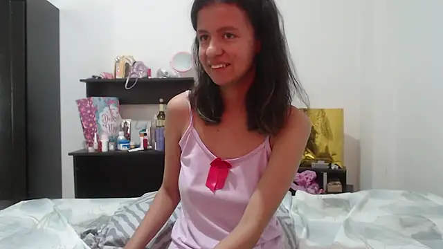 Watch nathaly_jones_ live on EroticFlix - High definition streams