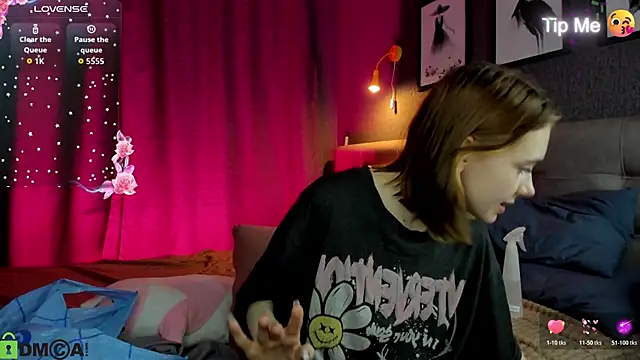 Lesi_Moonie01 webcam
