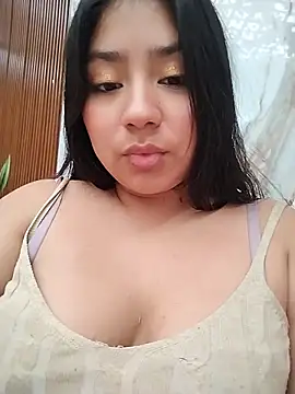 amber_herrera (G young) - Aceite en los senos