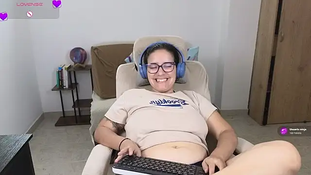 blue__moon_ webcam