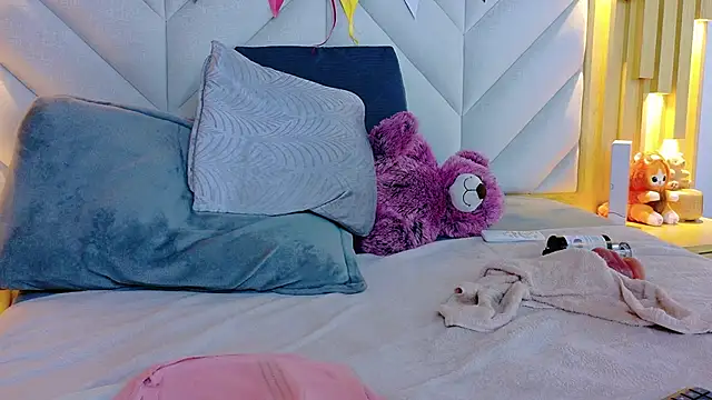 Anaise_latif webcam
