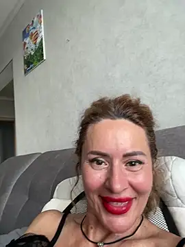 Tania201243