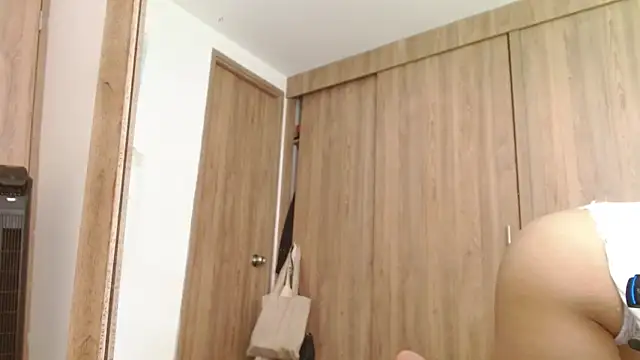 Amanda_Rossi webcam