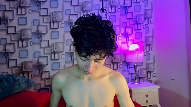 Twink_Sebas7 live Stripchat room