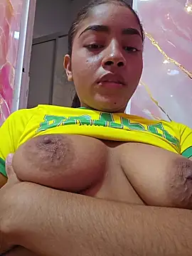 Milu_Luthor webcam
