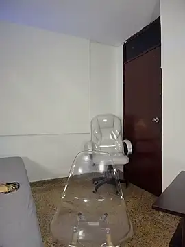 AmaraLewis webcam
