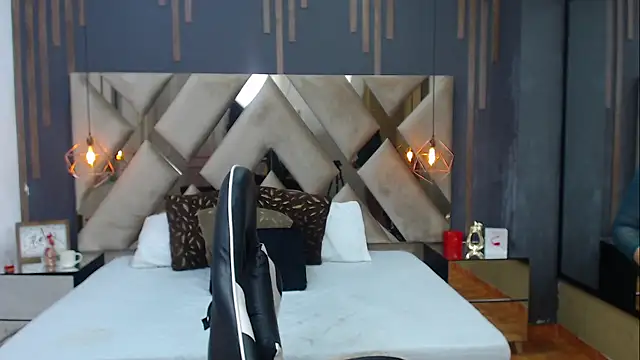 MartinaaFit webcam