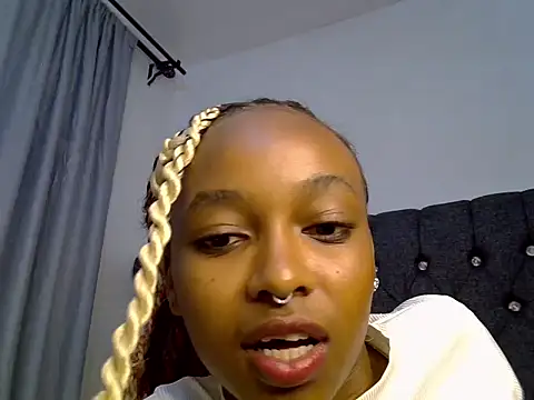 Watch cocolaurah live on EroticFlix - High definition streams