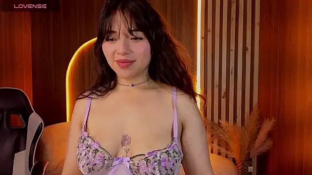Hani_amber_tx webcam