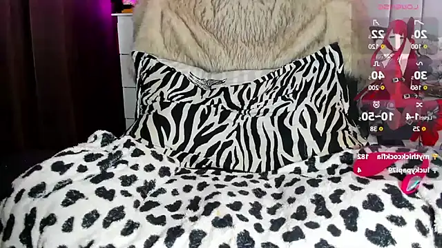 girl_tatto13 - Girl_tatto13's free webcam - UK Sex Cams