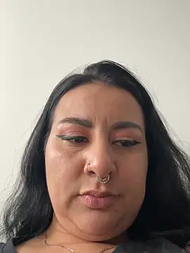 Abril_Luv webcam