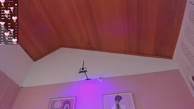 elodie_walker webcam