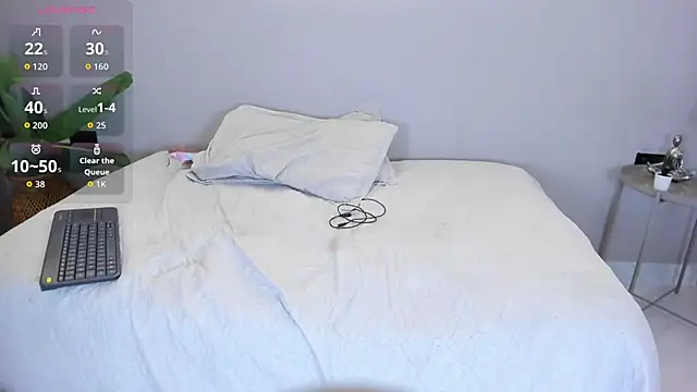 Watch ainaah_ live on EroticFlix - High definition streams