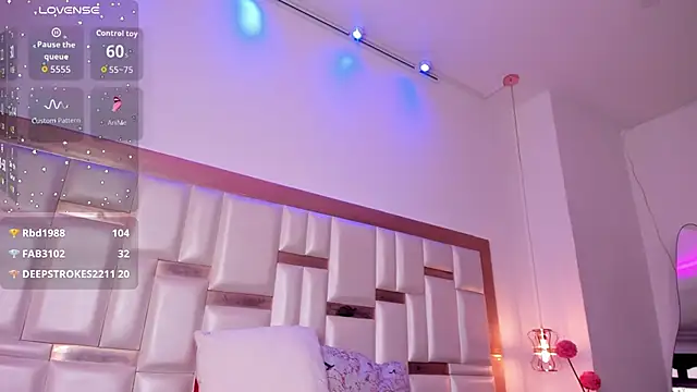 KateMoorex webcam