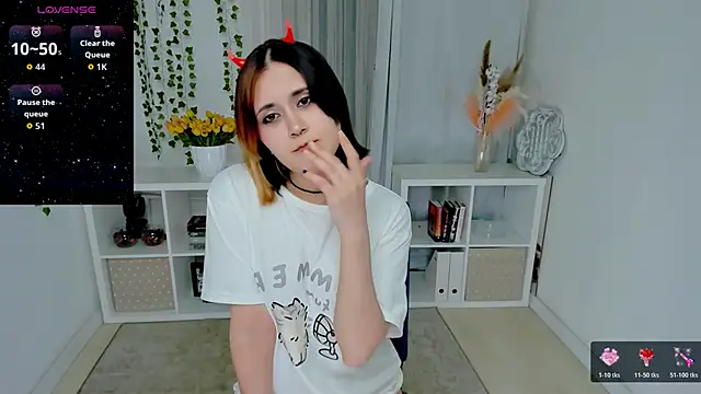 Alexa_Lexi_ webcam