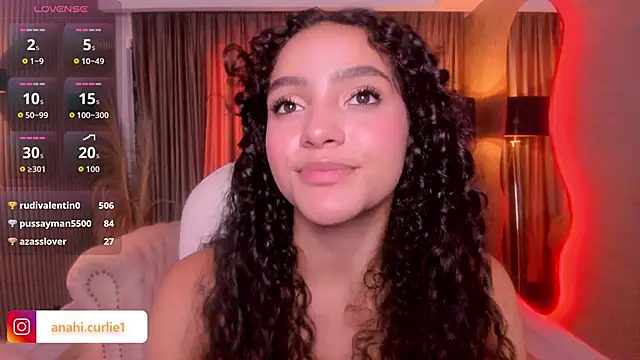 anahi_curlie1 webcam