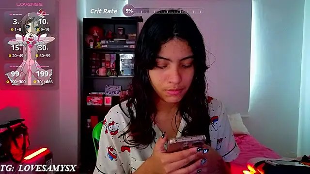 Lovelyamyy webcam