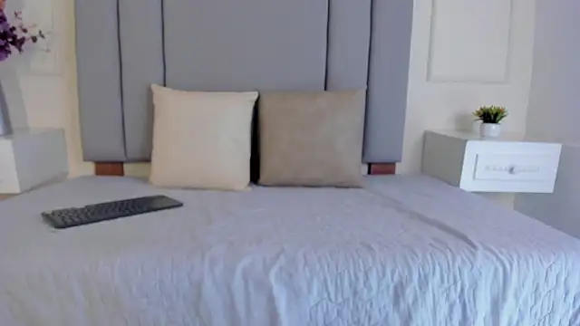 CannelaSmith webcam