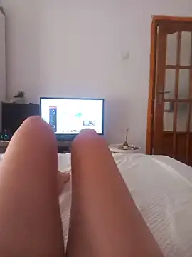LauraDelightX webcam