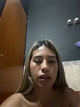 Kimmiebellarie webcam