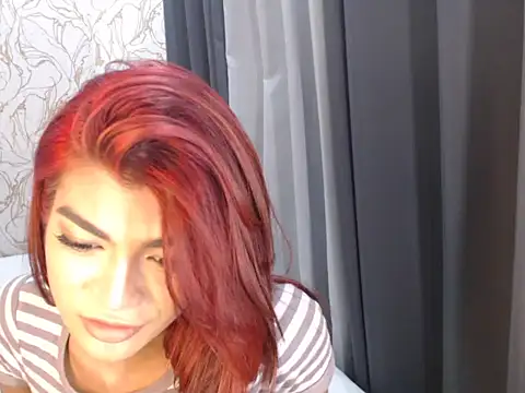 AveryBlesss webcam
