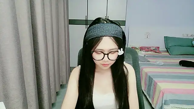 xiaoxiaoyu030 webcam